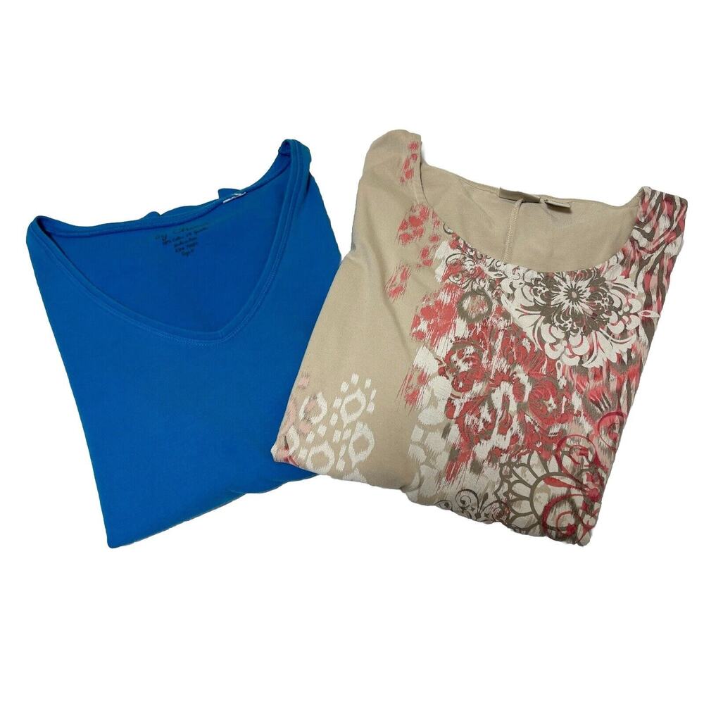 Lot of 2 Chicos T-shirts Casual Comfortable Boho Layering Women’s Size 0 (Small)